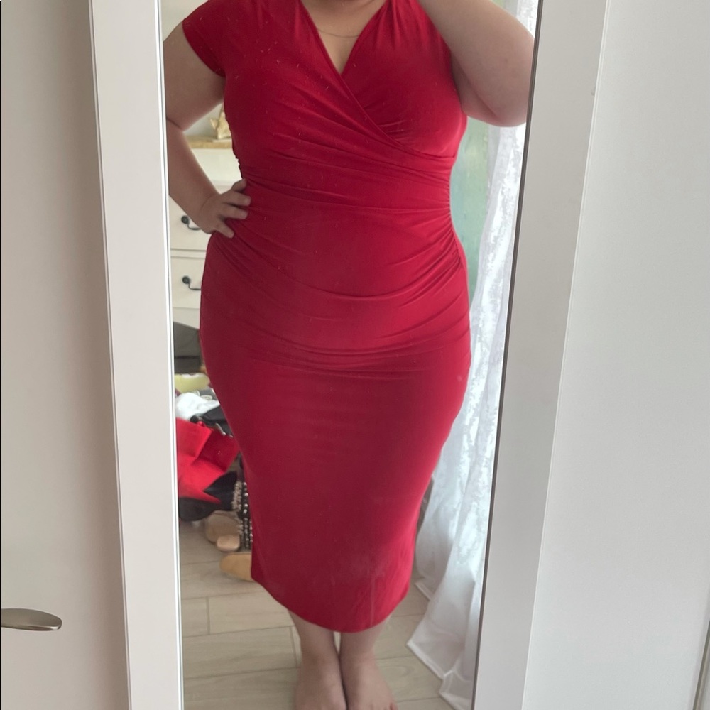 Red bodycon plus size dress